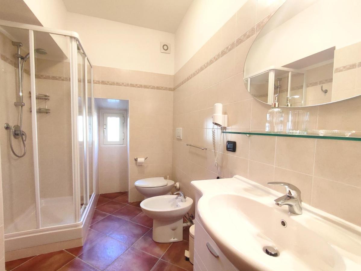 B&B Villa Regina Brunate Eksteriør bilde